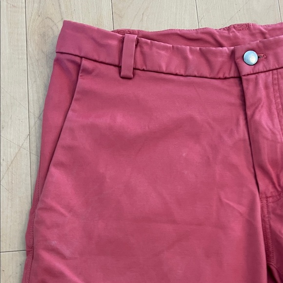 lululemon athletica Men 34” Shorts - salmon pink mauve - Picture 6 of 13